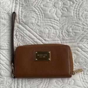 Leather Michael Kors Wristlet